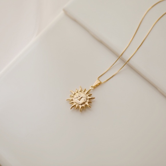 Ancient Sun Necklace | 18k Gold Filled - Picture 4 of 7